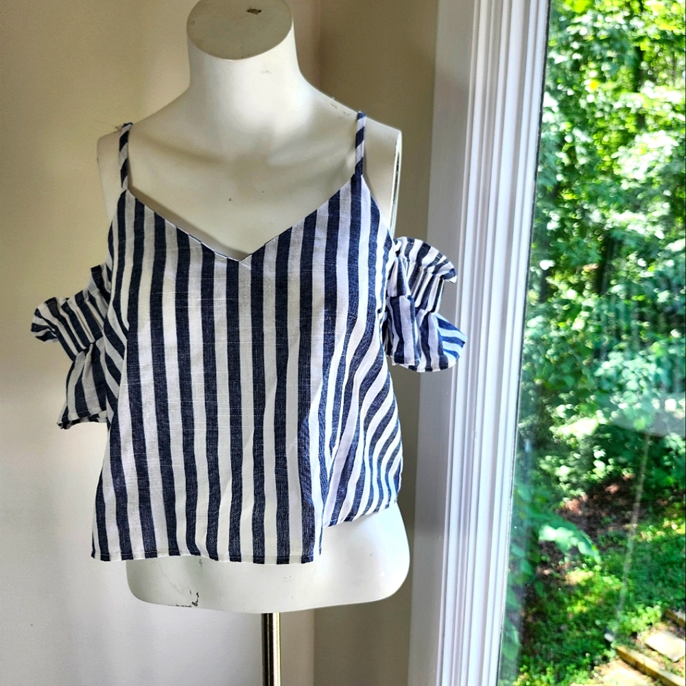 Market Boutique Striped Crop Top Cold Shoulder Sz S